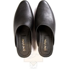 تصویر نعلین مشکی 