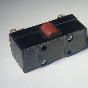 تصویر فروشگاه آرمیس الکترونیک