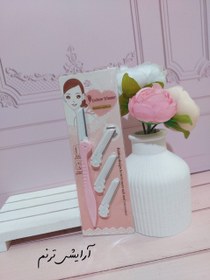 تصویر تیغ ابرو 