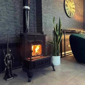 تصویر بخاری چدنی کلاسیک کد 303 