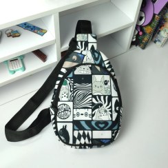 تصویر کیف کراس بادی طرح انیمه همسایه من توتورو 