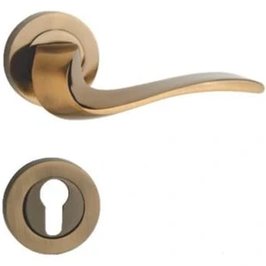 تصویر فروشگاه مستر دور ایران