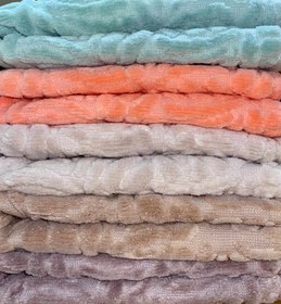 تصویر حوله دست و صورت ۳ 