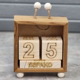 تصویر تقویم چوبی رومیزی 
