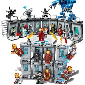 تصویر فروشگاه آتا دیجی توی لند