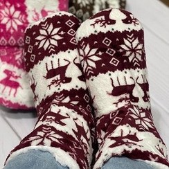 تصویر پاپوش خز چکمه ای طرح کریسمس 