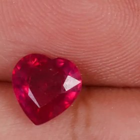 تصویر نگین یاقوت سرخ کد 30132 ruby stone