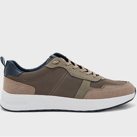 تصویر کفش‌ ورزشی مشبک غیررسمی برند robert wood Casual Mesh Sneakers