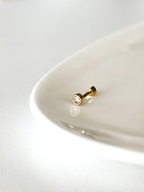 تصویر پیرسینگ تک نگین دایره 