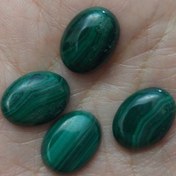 تصویر نگین مالاکیت بیضی اصل کنگو طبیعی معدنی ۲تا۲ونیم گرم 