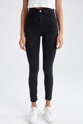 تصویر شلوار جین زنانه دیفکتو defacto | 231964093