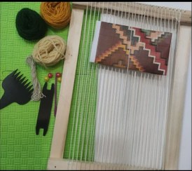 تصویر دار گلیم بافی دانش آموزی 