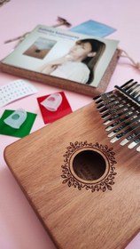 تصویر کالیمبا موکارین طرح ساده کرمی 