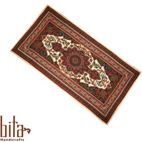 تصویر پته سوزنی سفید 