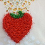 تصویر اسکاج بافتنی طرح توت فرنگی 