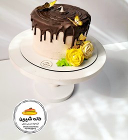 تصویر کیک تولد شمع و گل 