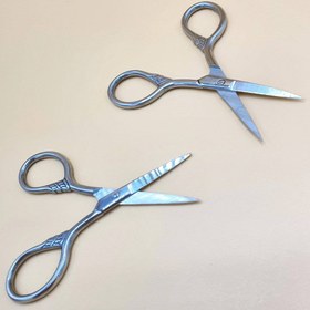 تصویر قیچی ابرو مدل اره ای اصلی گلدن دریم GOLDEN DREAM - 1 GOLDEN DREAM saw blade eyebrow scissors