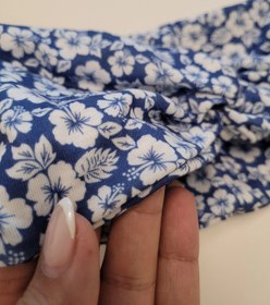 تصویر هدبند نخی گل گلی آبی 