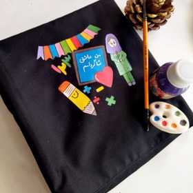 تصویر مقنعه نقاشی شده 