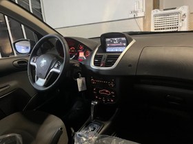 تصویر پژو 207 مدل 1404 ا اتوماتیک سقف شیشه ای - ESP ارتقا یافته اتوماتیک سقف شیشه ای - ESP ارتقا یافته