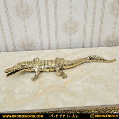 تصویر تمساح برنجی برنزی بزرگ Large bronze crocodile