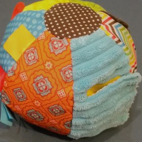 تصویر توپ رنگارنگ 