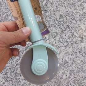 تصویر پیتزابر پلاستیکی 