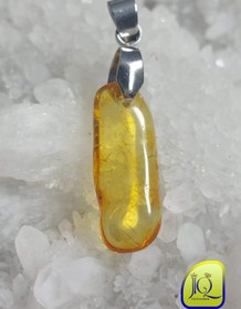 تصویر آویز کهربای بالتیک 