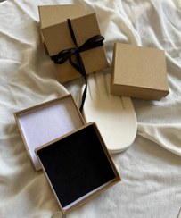 تصویر جعبه گردنبند و نیم ست 