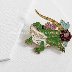 تصویر پین ایگوانا - کد403 