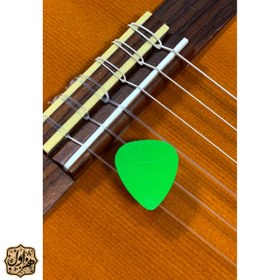 تصویر پیک گیتار معمولی 