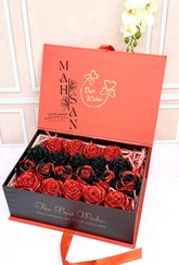 تصویر گل رز جاودان اکلیل دار جعبه باکس هدیه 