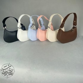 تصویر کیف نیم دایره مشکی 