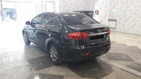 تصویر جک J4 مدل 1404 ا اتوماتیک اتوماتیک