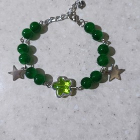تصویر دستبند مرواریدی سبز 