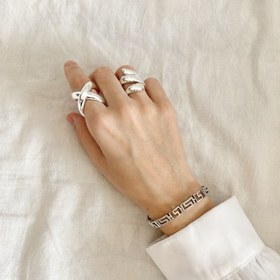 تصویر دستبند مار پیچ 