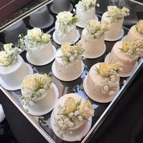 تصویر باکس مینی کیک خواستگاری 