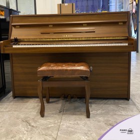 تصویر پیانو آکوستیک یاماها C108 استوک Yamaha C108 Acoustic Piano