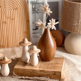 تصویر گلدان چوبی لبه باریک 