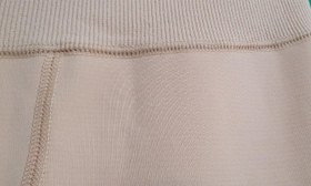 تصویر جوراب شلواری "Primark Cares" اوریجینال خارجی