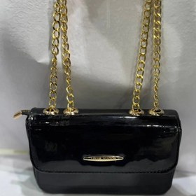 تصویر کیف پاسپورتی زنانه اسپرت ورنی زنجیر دار Women's sports patent leather chain passport bag