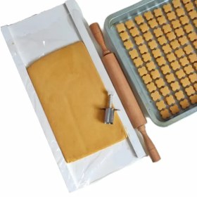 تصویر تخته کار شیرینی پزی 