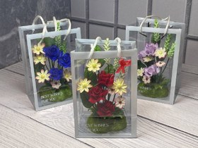 تصویر باکس گل مصنوعی مینیمال 