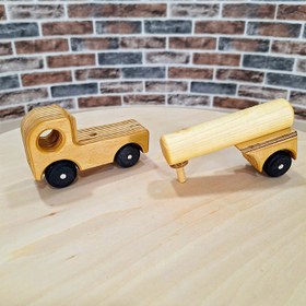 تصویر کامیون تانکر چوبی Wooden tanker truck