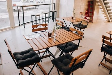 تصویر ست چهار نفره میز و صندلی تاشو Kralpro