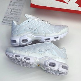 nike air plus tn white
