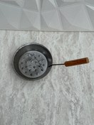 تصویر ماهی تابه ذغال سرخ کن 