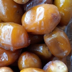 تصویر رطب زاهدی (تقریبا یازده کیلوگرمی) 