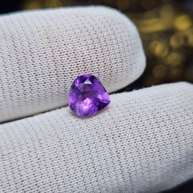 تصویر نگین سنگ آمیتیست معدنی کد 35594 