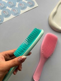 تصویر برس گره بازکن تنگل تیزر - صورتی 